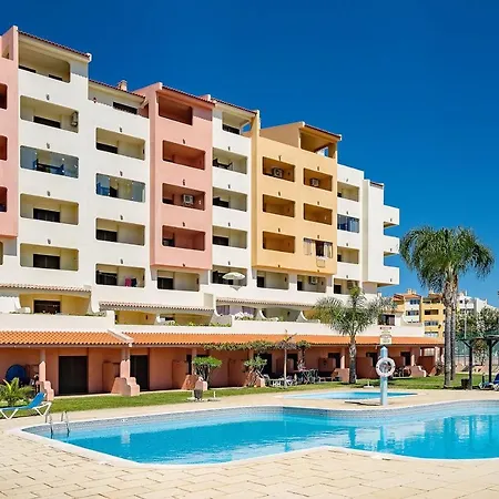 Lovelystay - Bela Vista 3bdr Duplex Penthouse With Pool * Albufeira